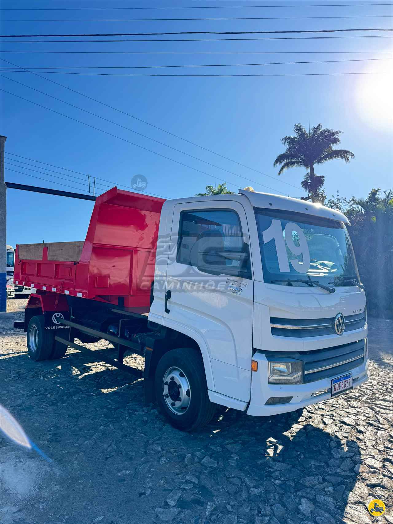 CAMINHAO VOLKSWAGEN VW 11180 Caçamba Basculante 3/4 4x2 JG Veículos e Caminhões CONSELHEIRO LAFAIETE MINAS GERAIS MG
